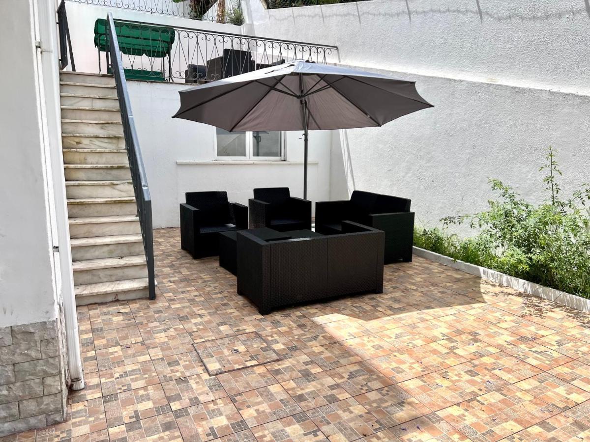 Oeiras Beach Private Room 9 - Double Bedroom With Shared Bathroom & Terrace Buitenkant foto