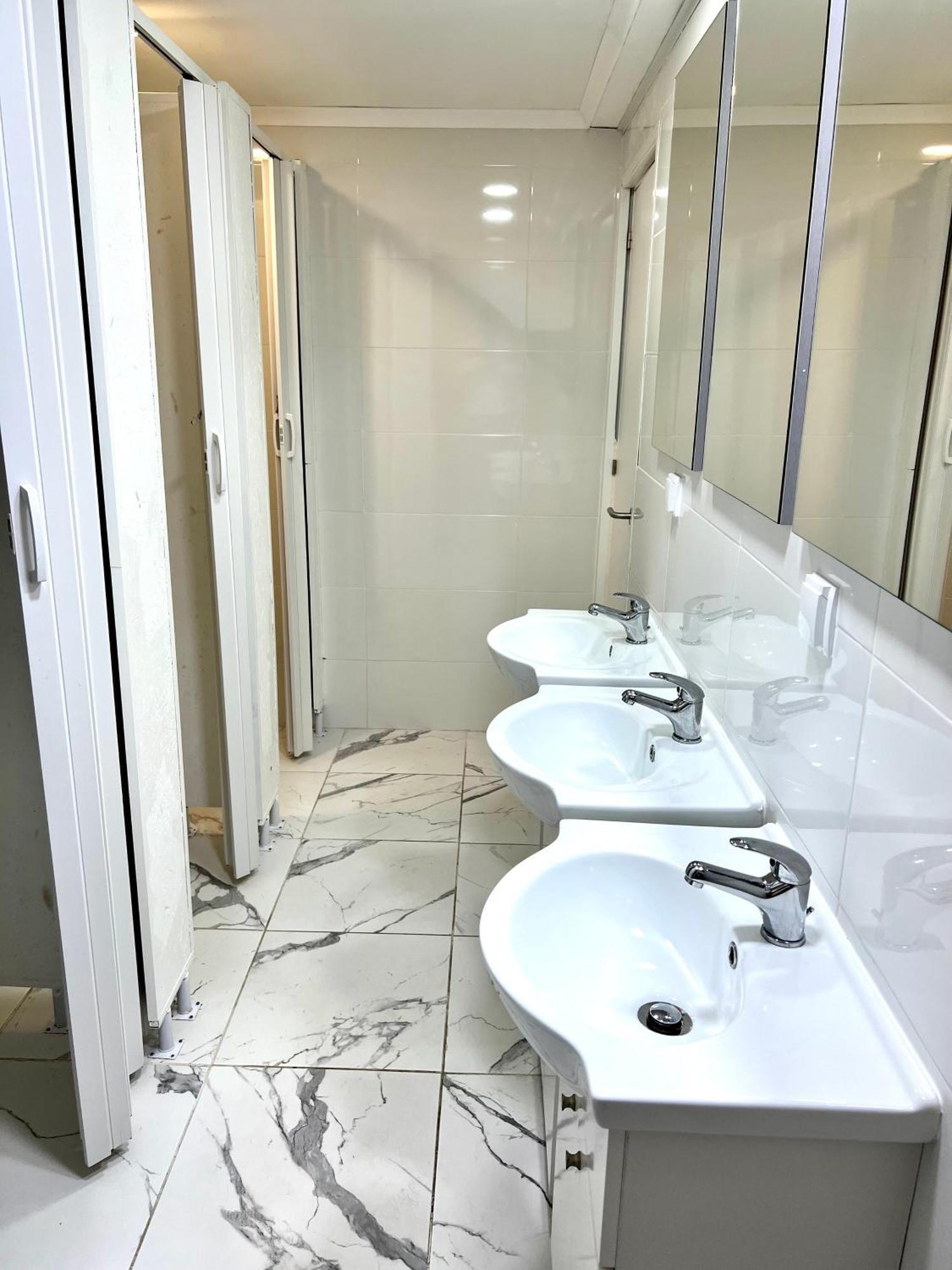 Oeiras Beach Private Room 9 - Double Bedroom With Shared Bathroom & Terrace Buitenkant foto