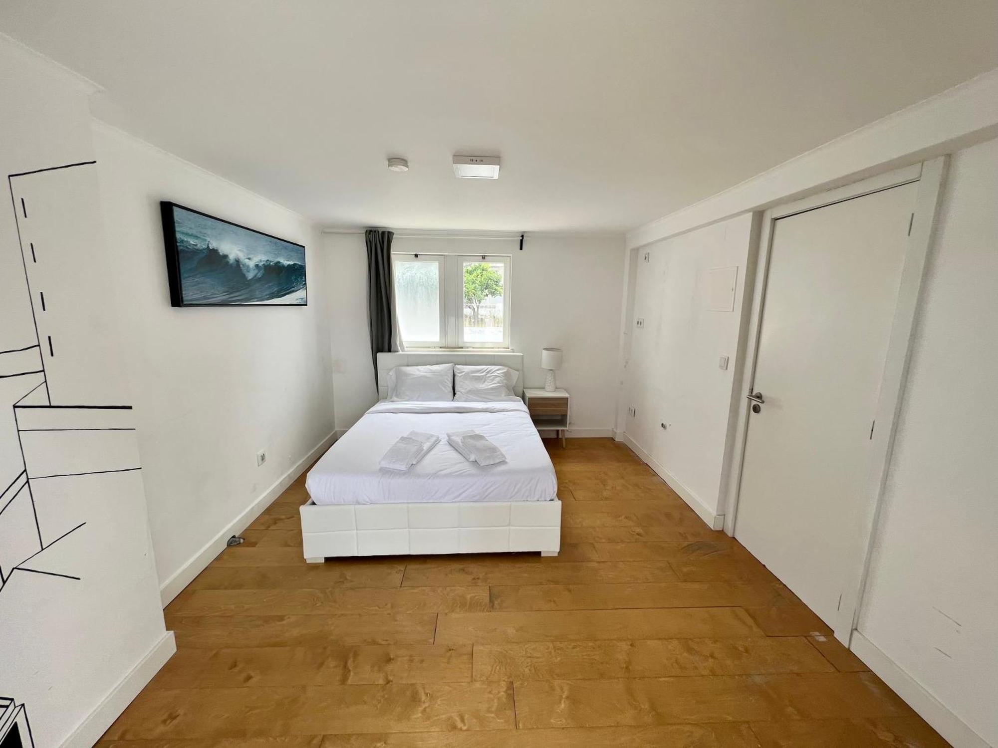 Oeiras Beach Private Room 9 - Double Bedroom With Shared Bathroom & Terrace Buitenkant foto